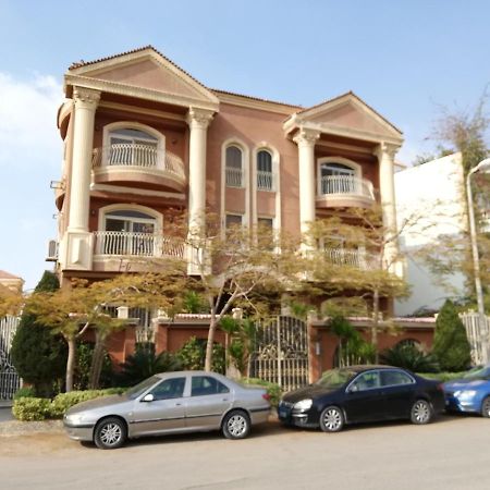 Hidden Gem With Pool Access In New Cairo Appartement Buitenkant foto
